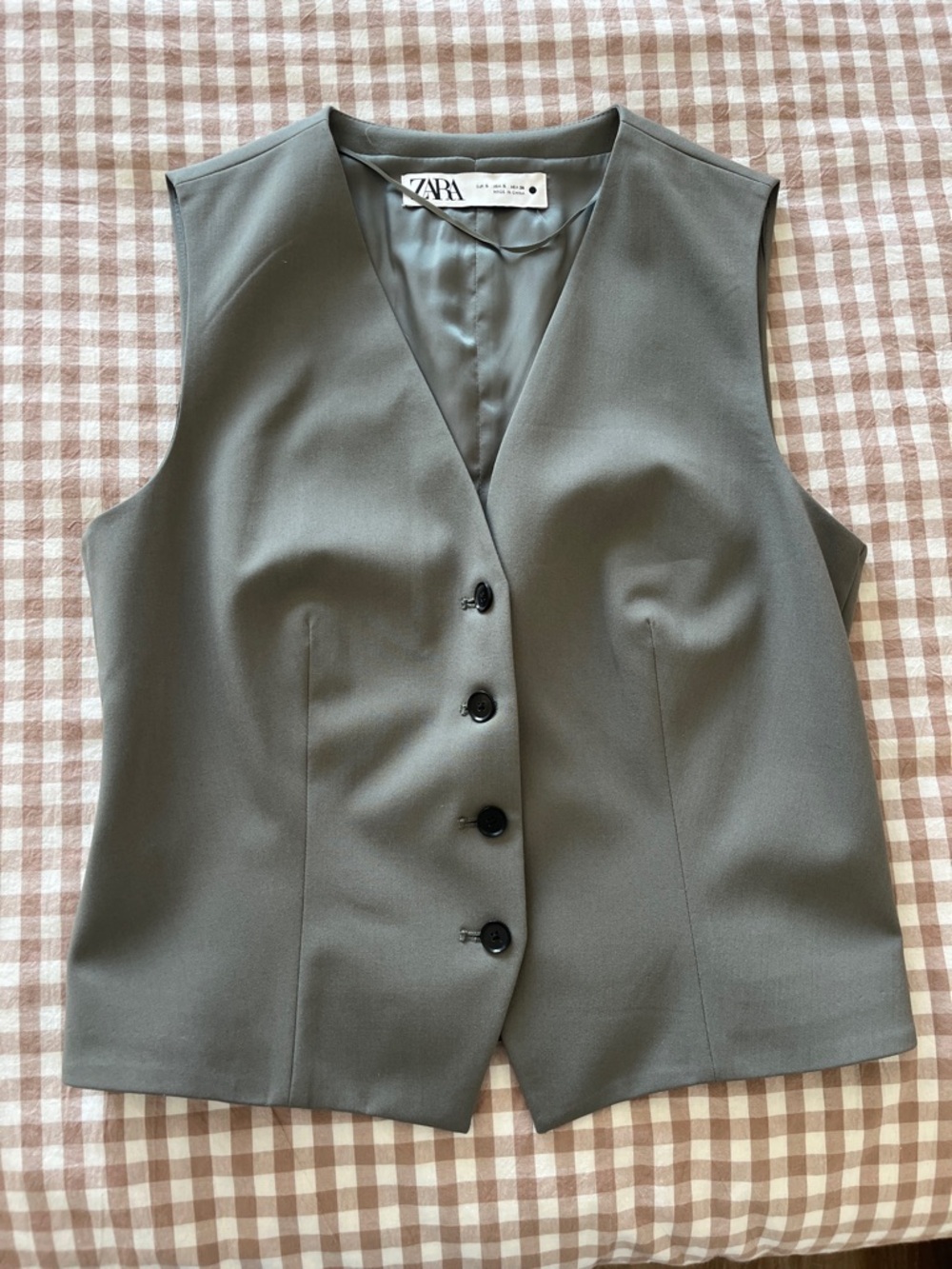 Zara Olive Green Sleeveless Button Vest